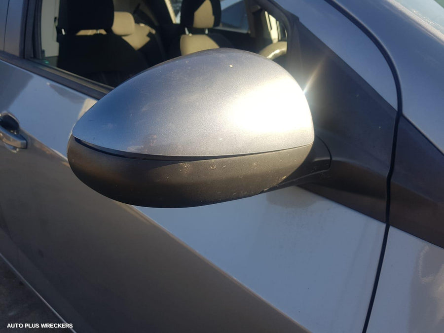 2012 Holden Barina Right Rear Wnd Reg Motor