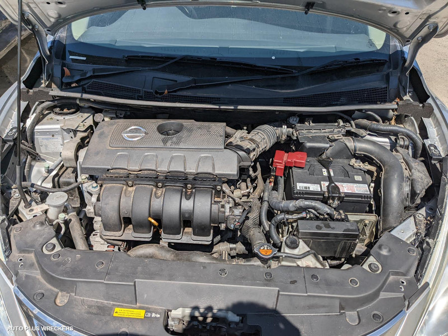 2013 Nissan Pulsar Grille