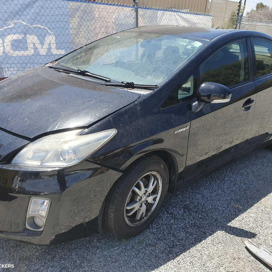 2009-2015 Toyota Prius Bonnet