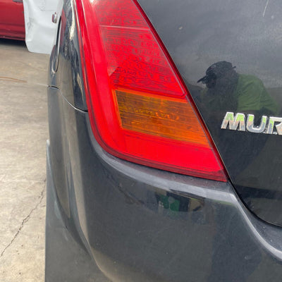 2005 Nissan Murano Left Taillight