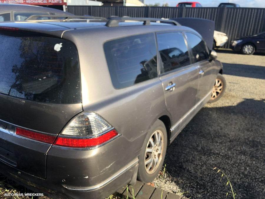 2008 Honda Odyssey Left Guard