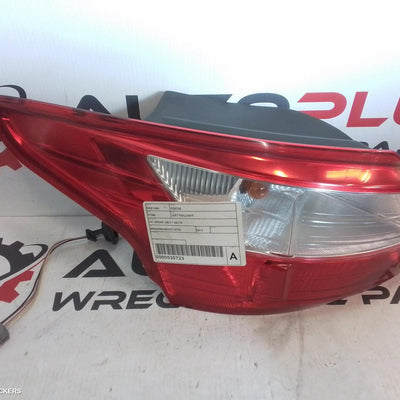 2011-2015 Ford Focus Left Taillight
