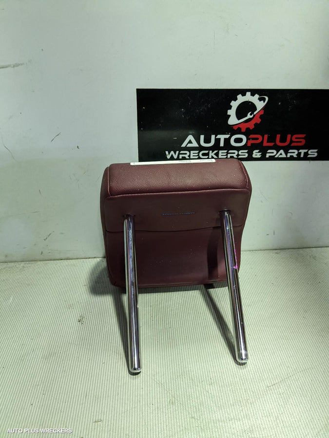 2014 Lexus Ct200h Headrest