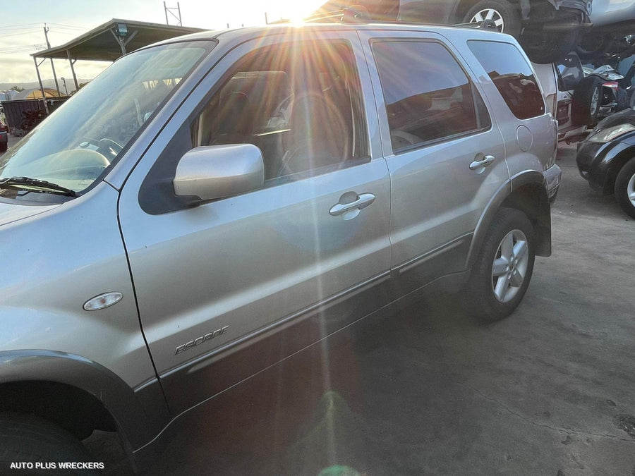 2007 Ford Escape Right Guard