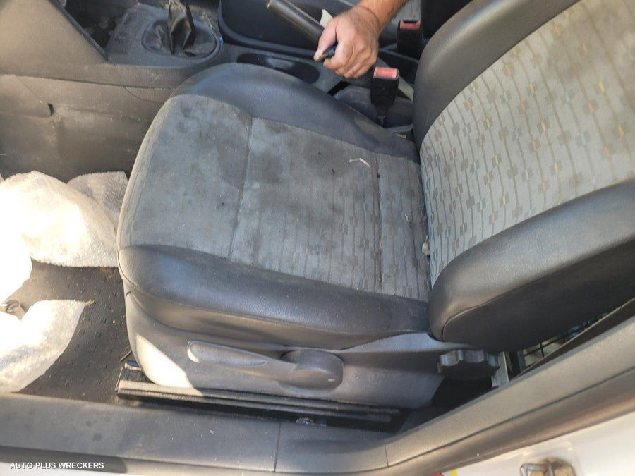 2012 Volkswagen Caddy Steering Box Rack