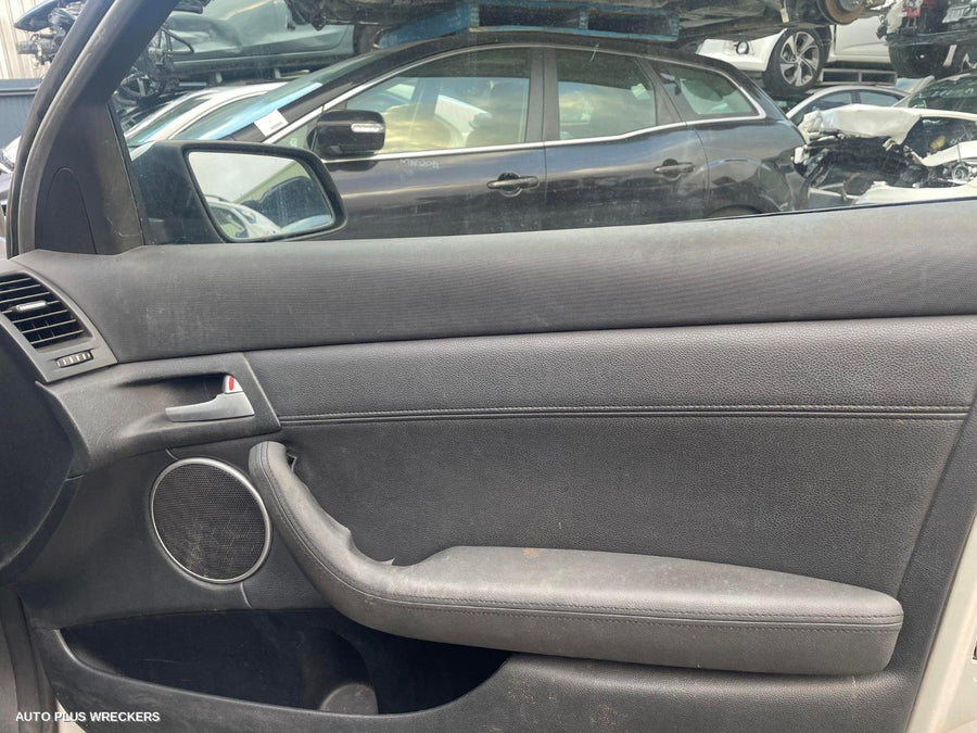 2006 Holden Commodore Right Door Mirror