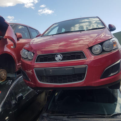 2013 HOLDEN BARINA RIGHT GUARD LINER