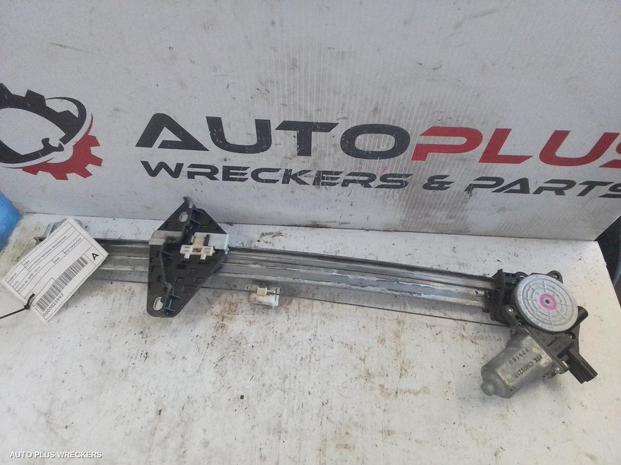 2008 Honda Crv Left Front Window Reg Motor