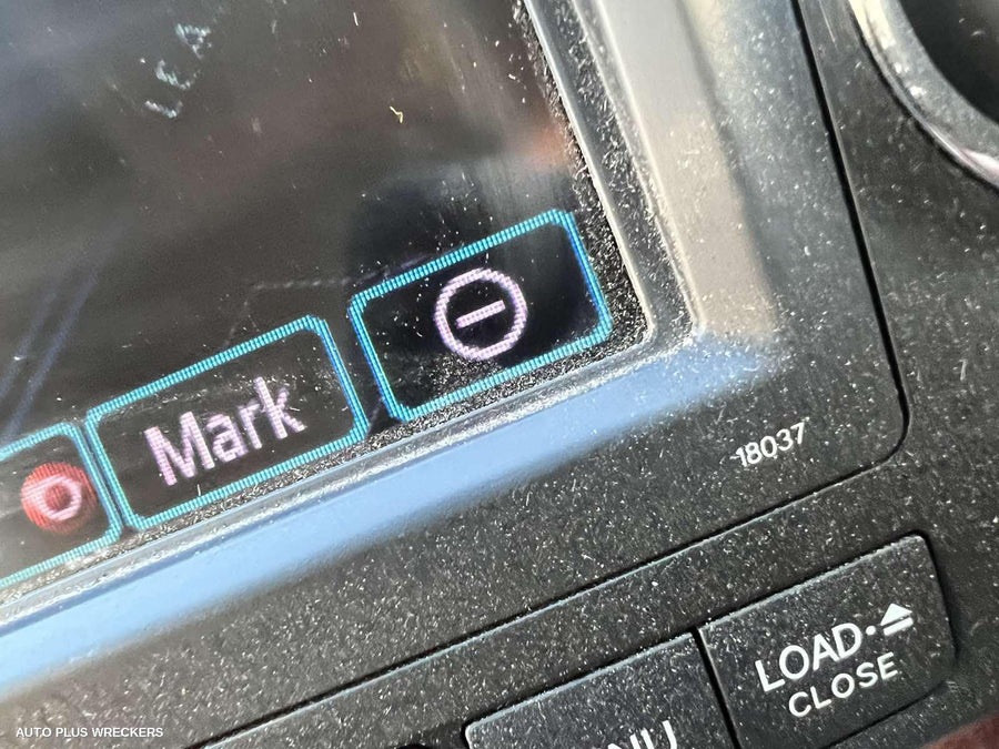 2010 Toyota Kluger Wheel Mag