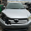 2013 Toyota Kluger Right Front Door Window