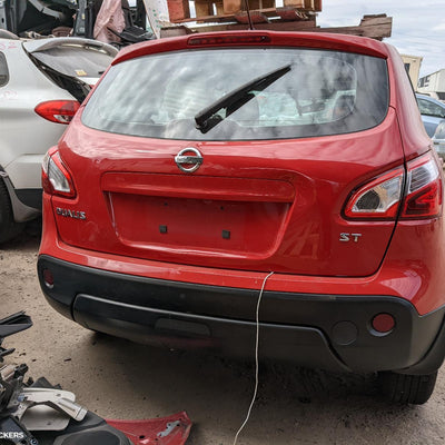 2011 Nissan Dualis Rear Bumper