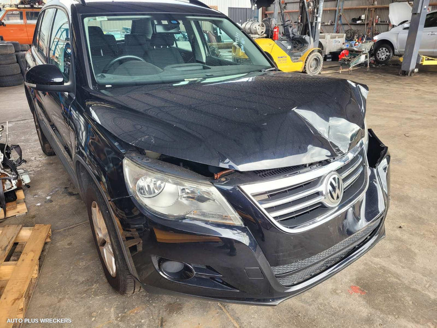 2011 Volkswagen Tiguan Interior Mirror