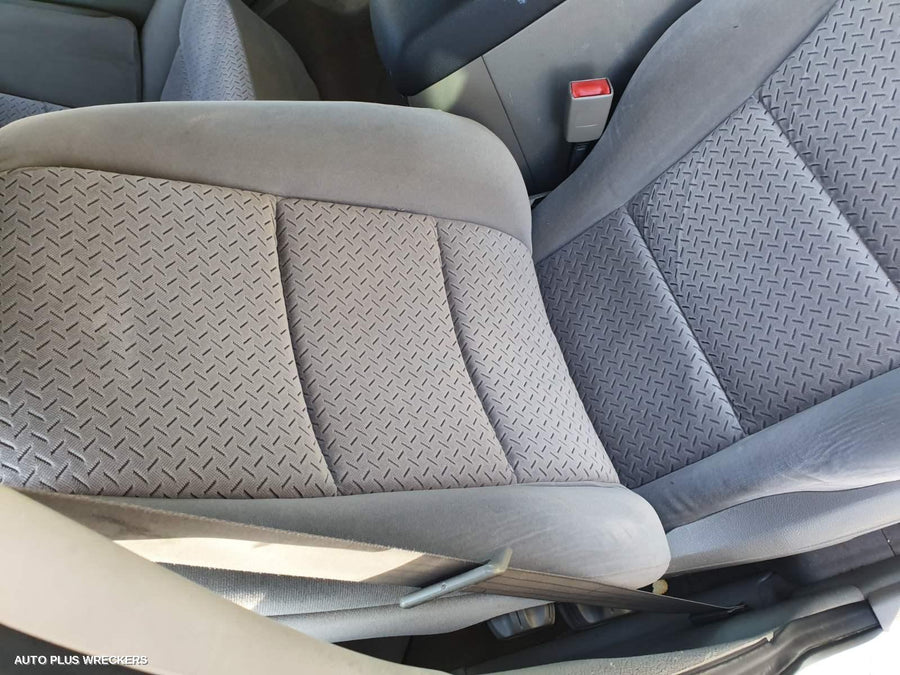 2008 Ford Falcon Left Guard