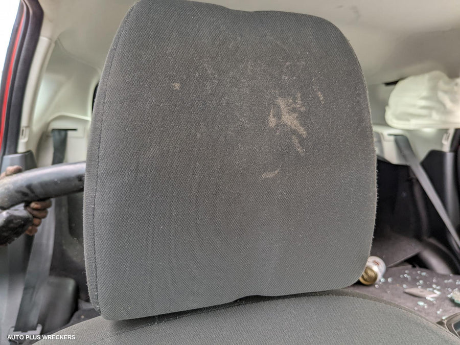 2011 Nissan Dualis Rear Bumper