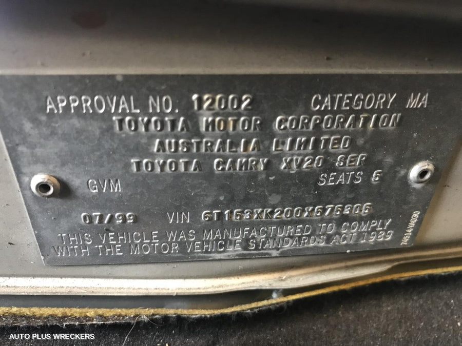 1999 Toyota Camry Right Taillight