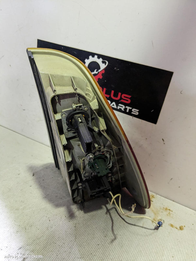 2000-2003 Bmw X5 Left Taillight