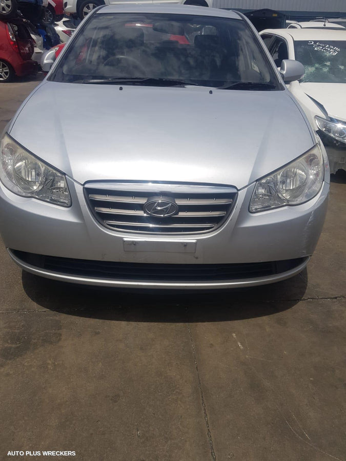 2008 HYUNDAI ELANTRA REAR GARNISH