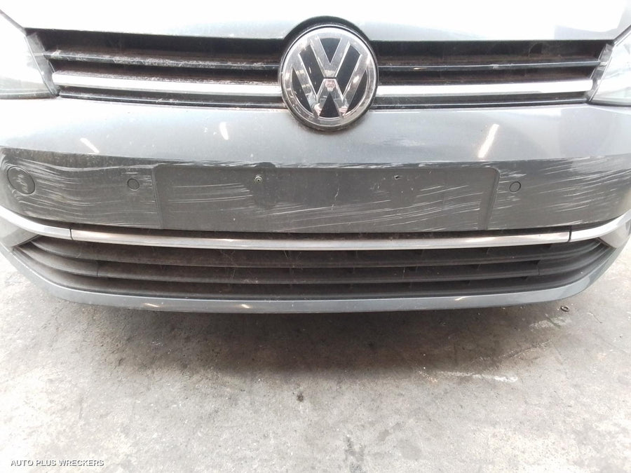 2019 Volkswagen Golf Caliper