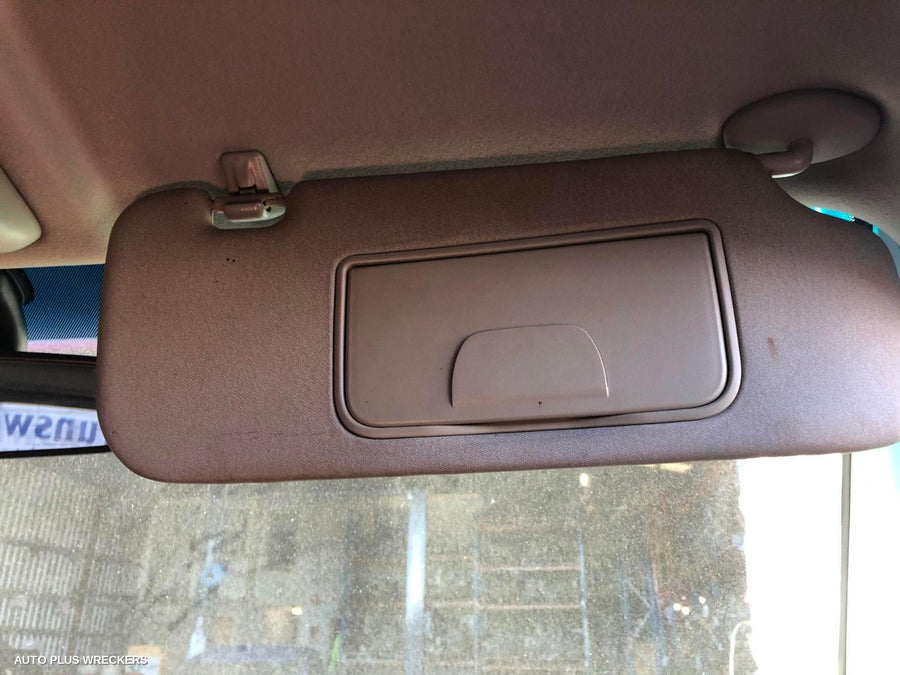 2016 Holden Captiva Right Door Mirror