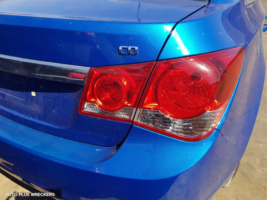 2009-2011 Holden Cruze Left Rear Door Sliding