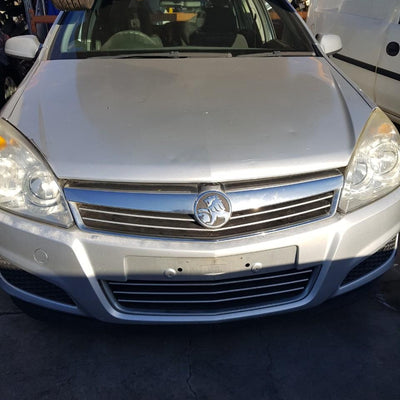 2007 Holden Astra Left Front Door