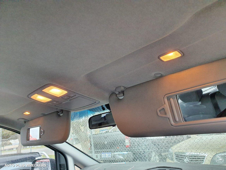 2010 Hyundai Iload/imax Door Boot Gate Lock