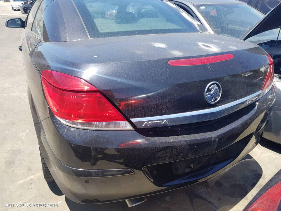 2007 HOLDEN ASTRA FRONT BUMPER