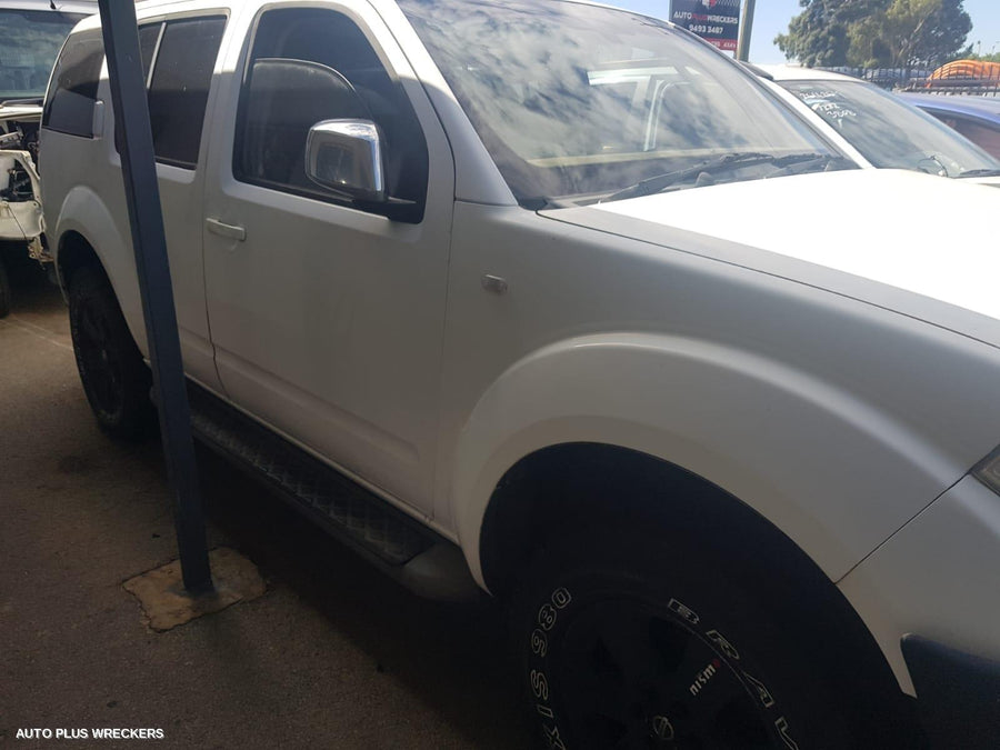 2006 Nissan Pathfinder Right Front Door Window