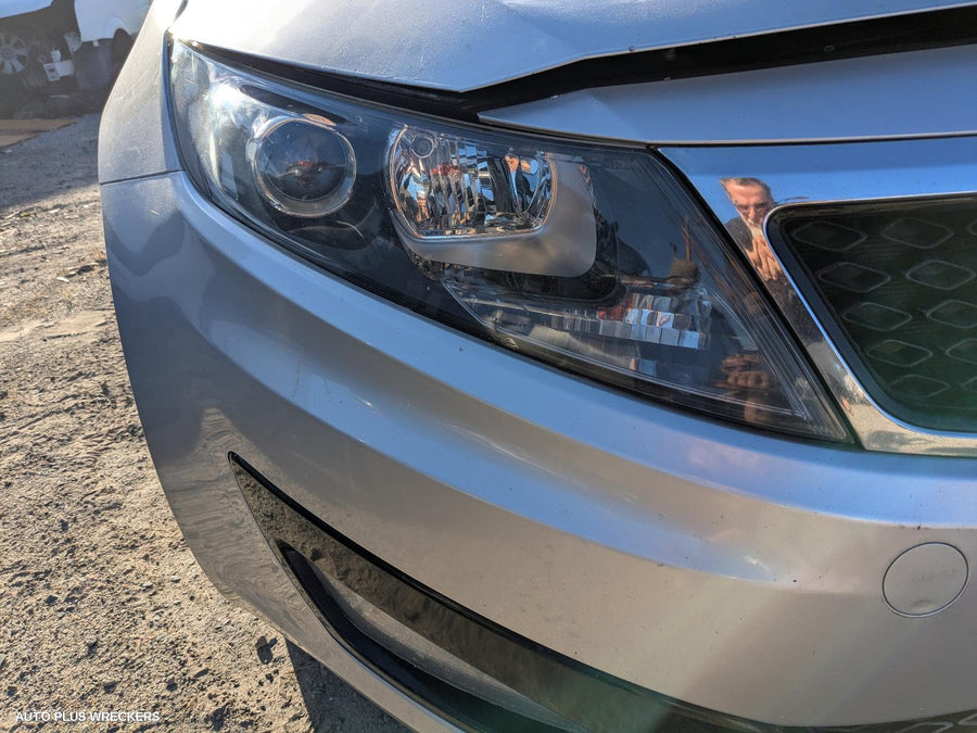 2011-2015 Kia Optima Right Front Door Window