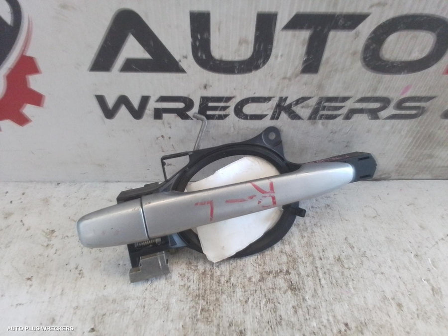2007-2015 Mitsubishi Lancer Door Handle