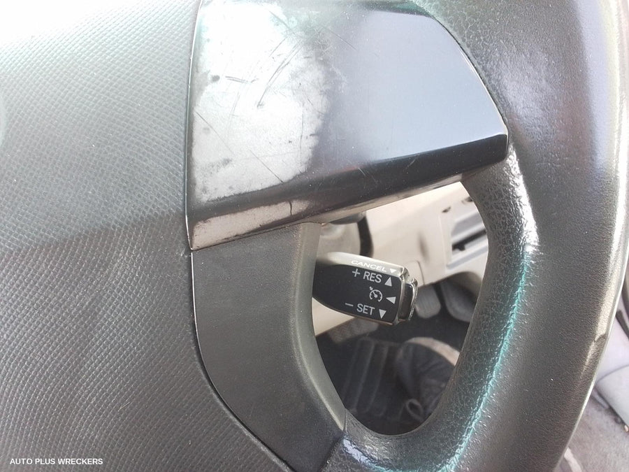 2006 Toyota Tarago Throttle Body