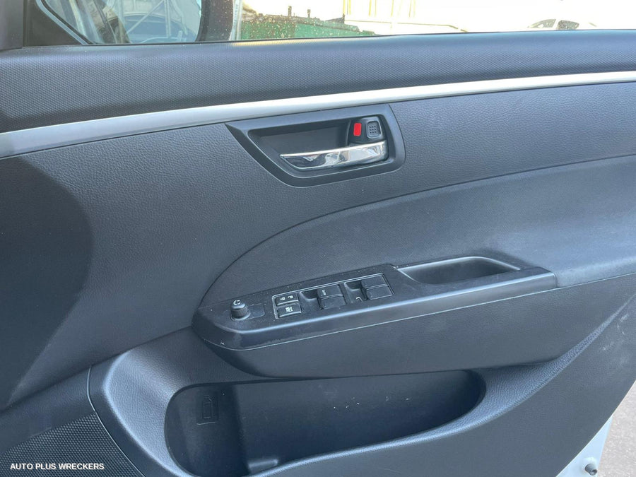 2013 Suzuki Swift Left Rear Door Window
