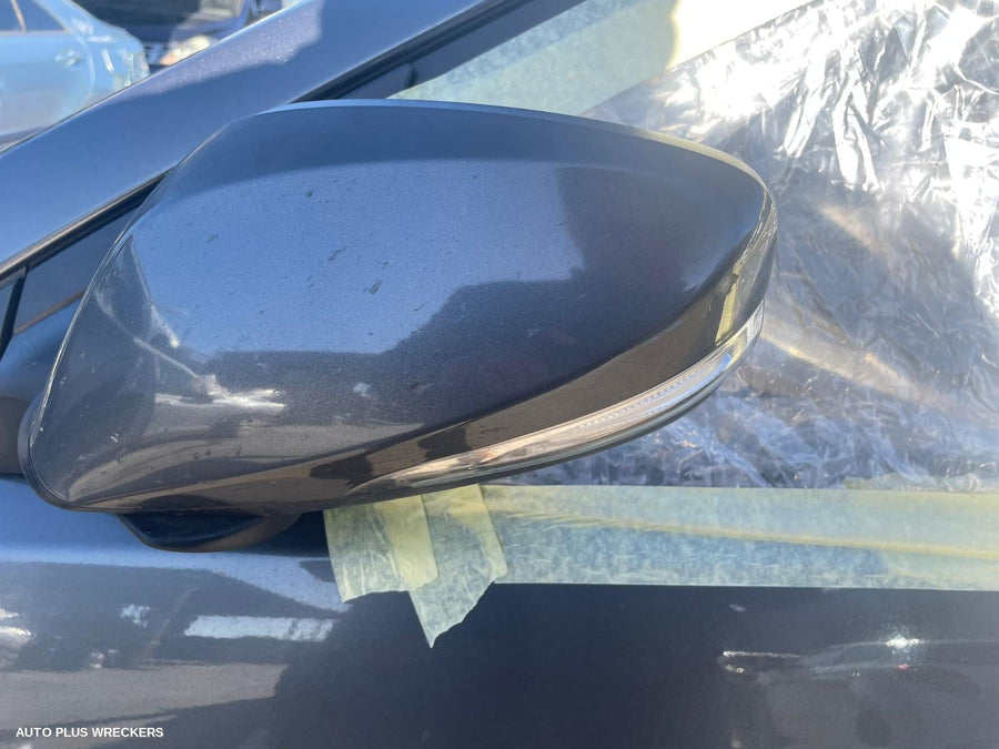 2012 Hyundai Accent Sunvisor