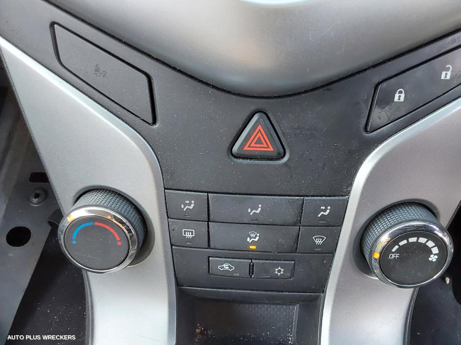 2016 Holden Cruze Right Front Door Window