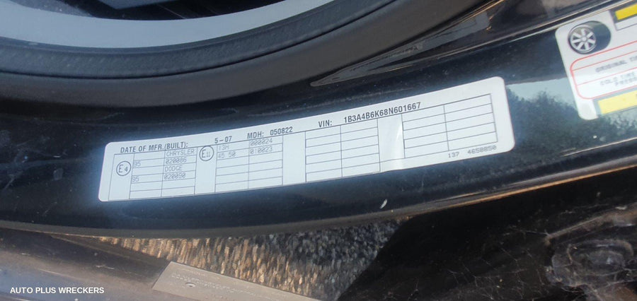 2007 Dodge Avenger Left Taillight