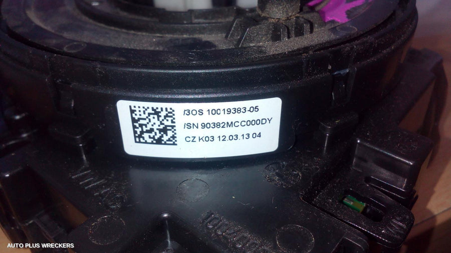 2014 Volkswagen Golf Airbag Module Sensor