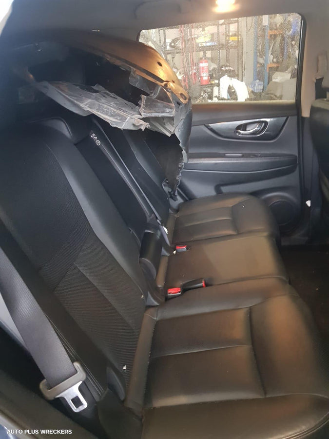2015 Nissan Xtrail Left Front Window Reg Motor