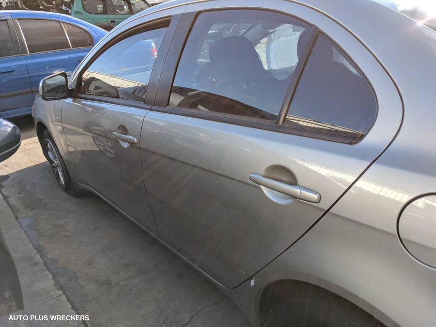 2011 Mitsubishi Lancer Left Front Window Reg Motor