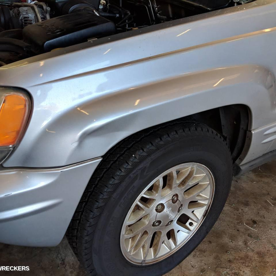 2003 Jeep Grandcherokee Right Front Door Window