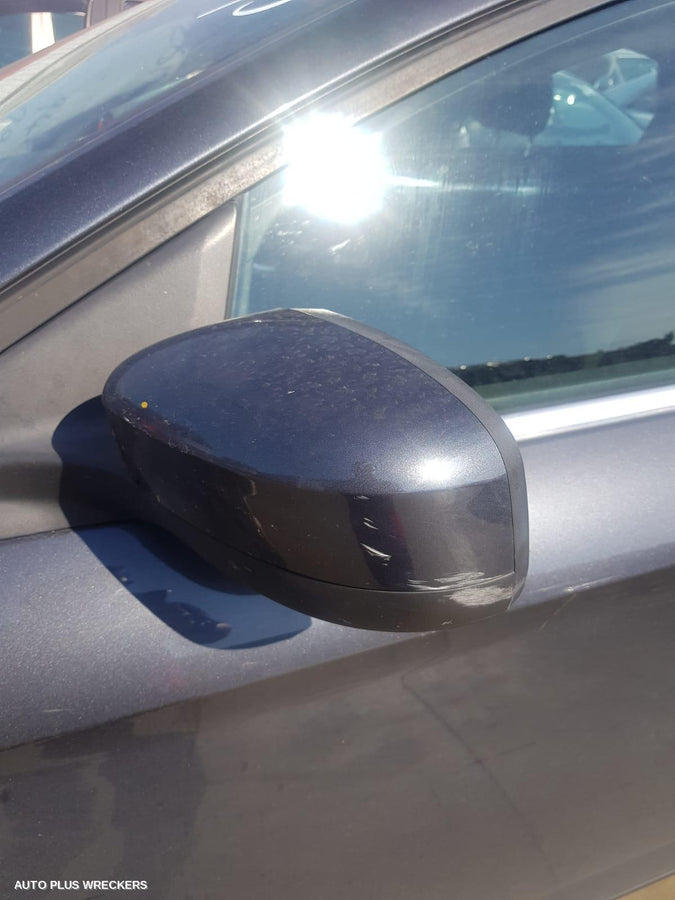 2010 Ford Mondeo Door Handle