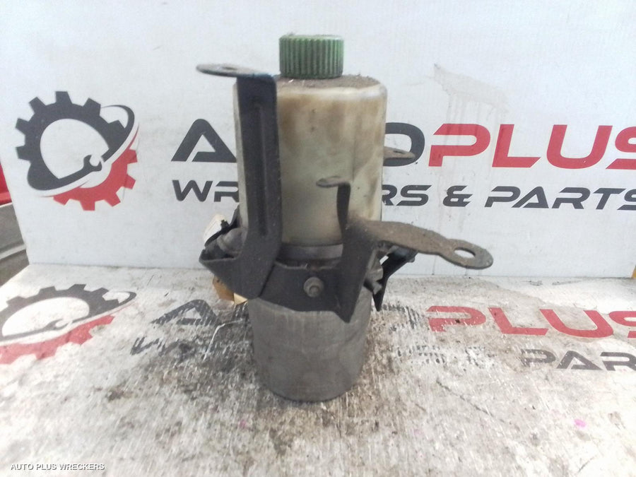 2010-2014 Volkswagen Polo Steering Pump