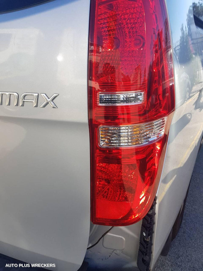 2008 Hyundai Iload/imax A C Condenser