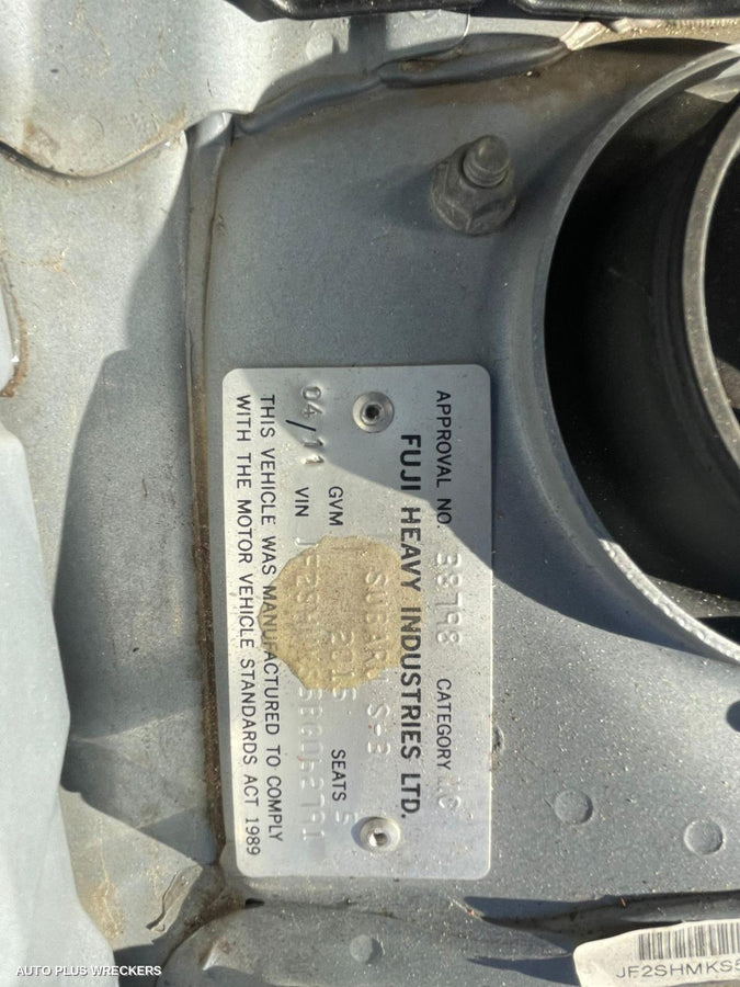 2011 Subaru Forester Left Front Door