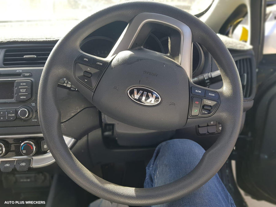 2014 Kia Rio Right Rear Door Window