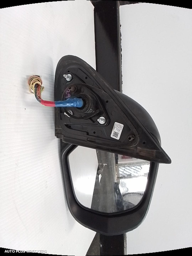 2015-2019 Mitsubishi Pajero Right Door Mirror