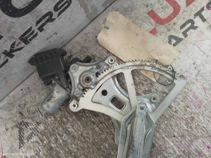 2006-2020 Toyota Tarago Right Front Window Reg Motor