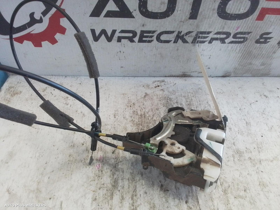 2006-2009 Mitsubishi Triton Door Boot Gate Lock