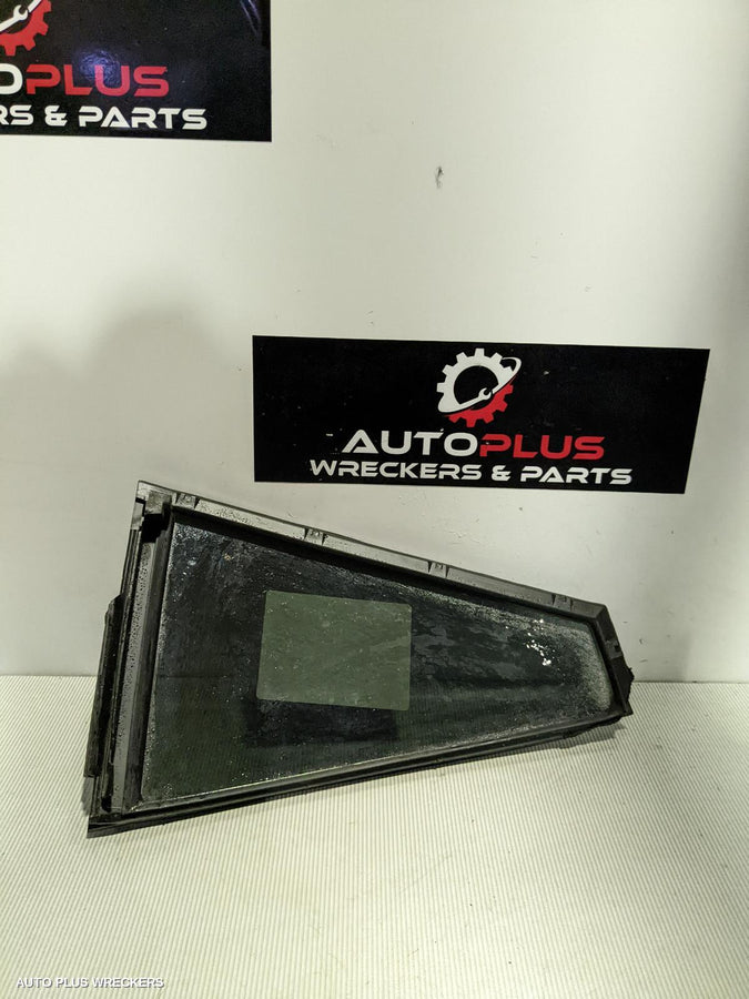 2015 TOYOTA RAV4 LEFT REAR 1 4 DOOR GLASS