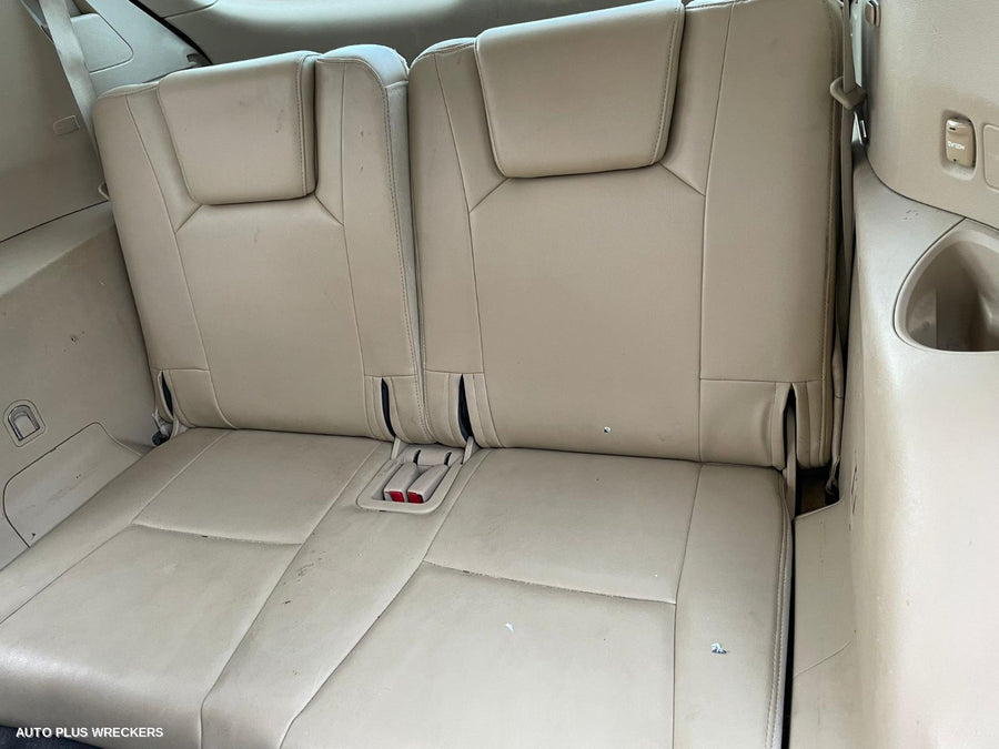 2007 Subaru Tribeca High Level Stoplight