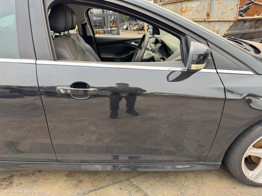 2013 Ford Focus Left Rear Side Glass